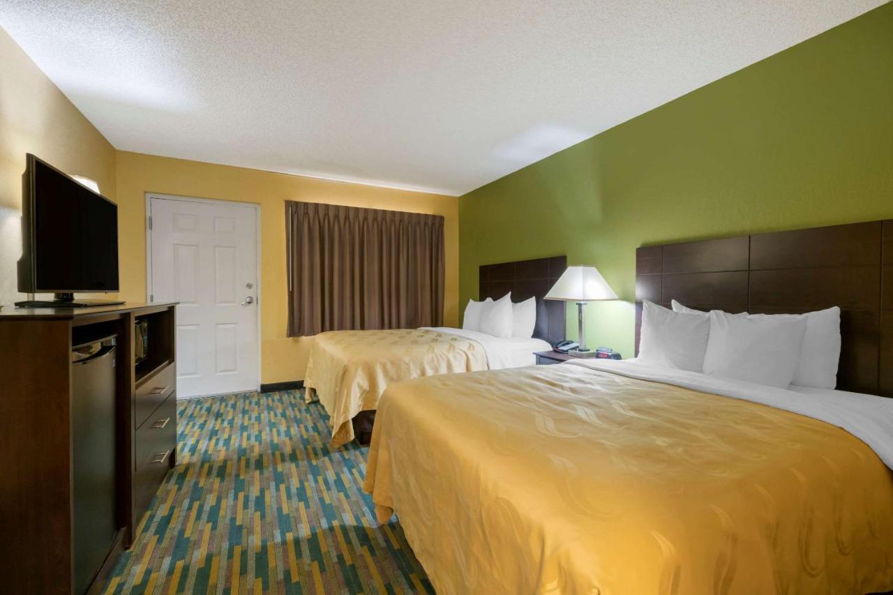 Quality Inn & Suites Mt Dora North Маунт-Дора Экстерьер фото