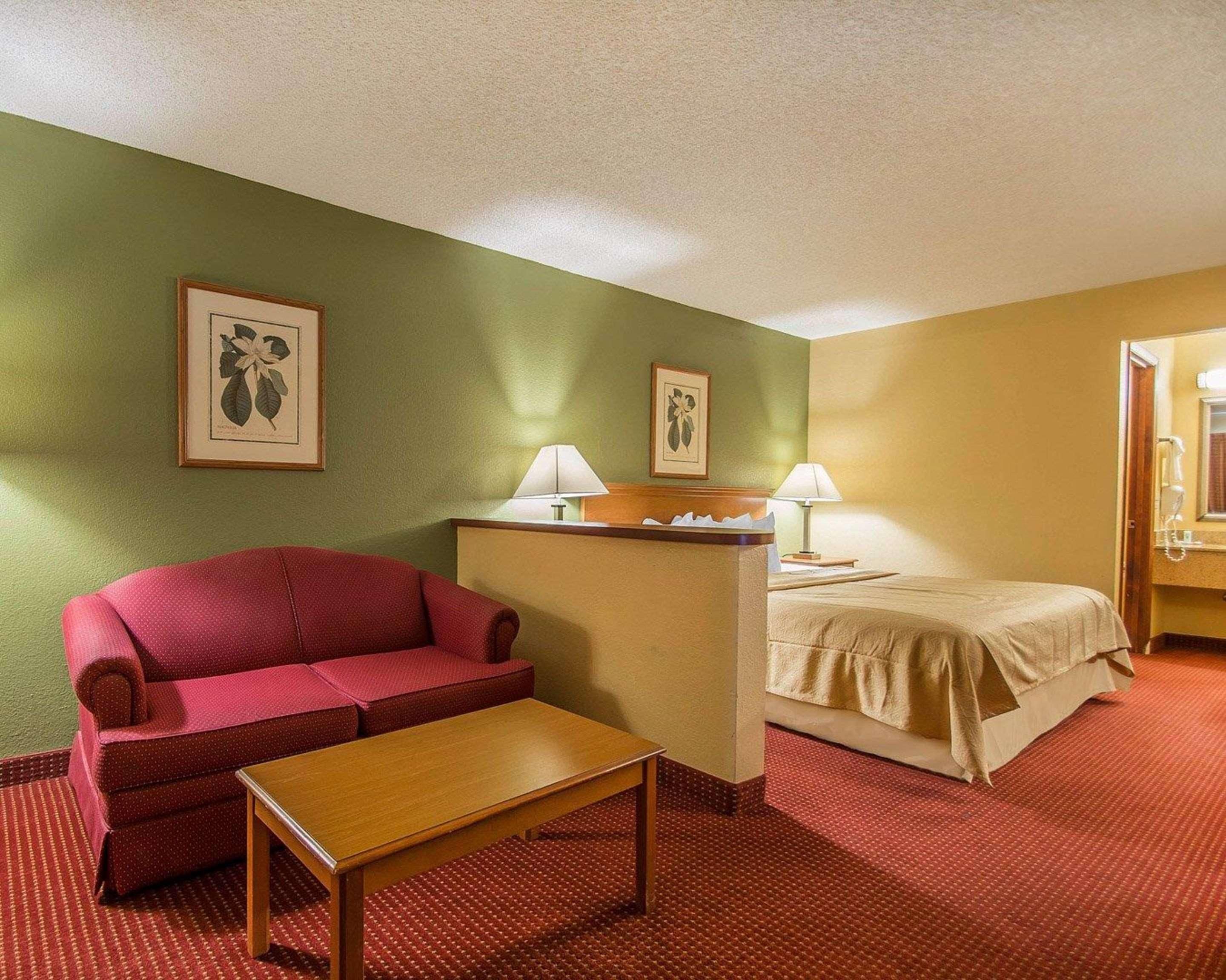 Quality Inn & Suites Mt Dora North Маунт-Дора Экстерьер фото