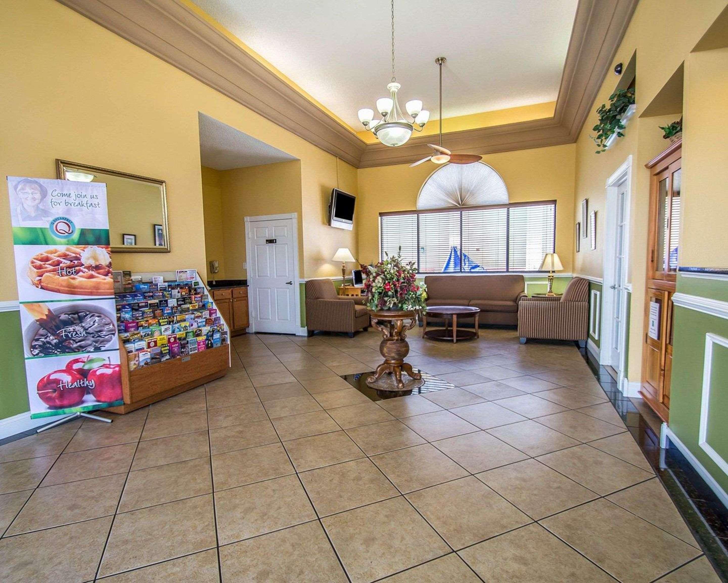 Quality Inn & Suites Mt Dora North Маунт-Дора Экстерьер фото