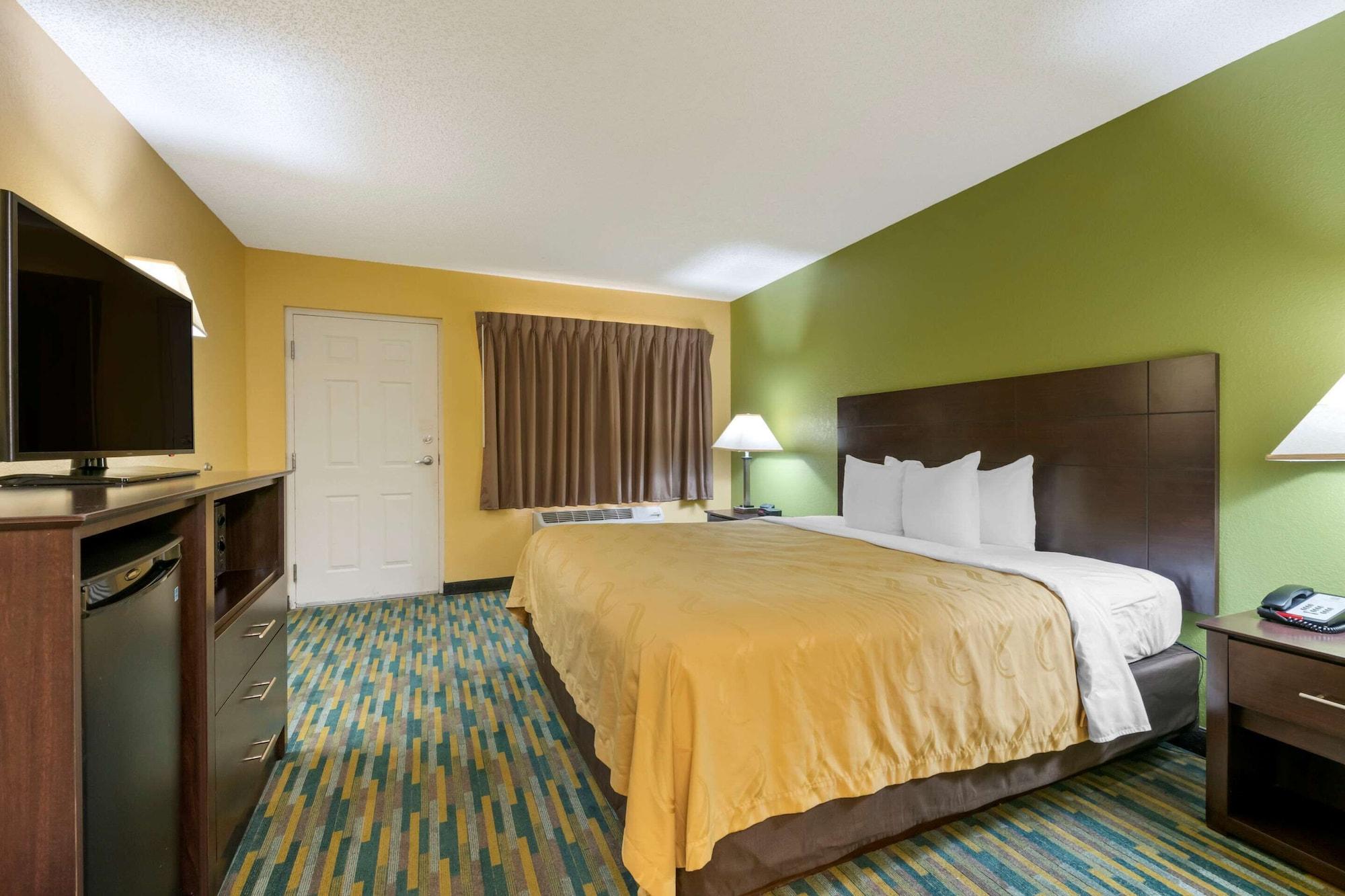 Quality Inn & Suites Mt Dora North Маунт-Дора Экстерьер фото