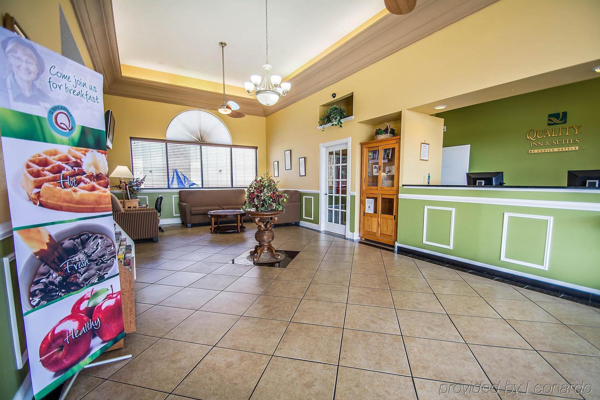 Quality Inn & Suites Mt Dora North Маунт-Дора Экстерьер фото